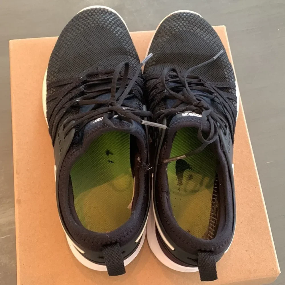Nike Free Runs